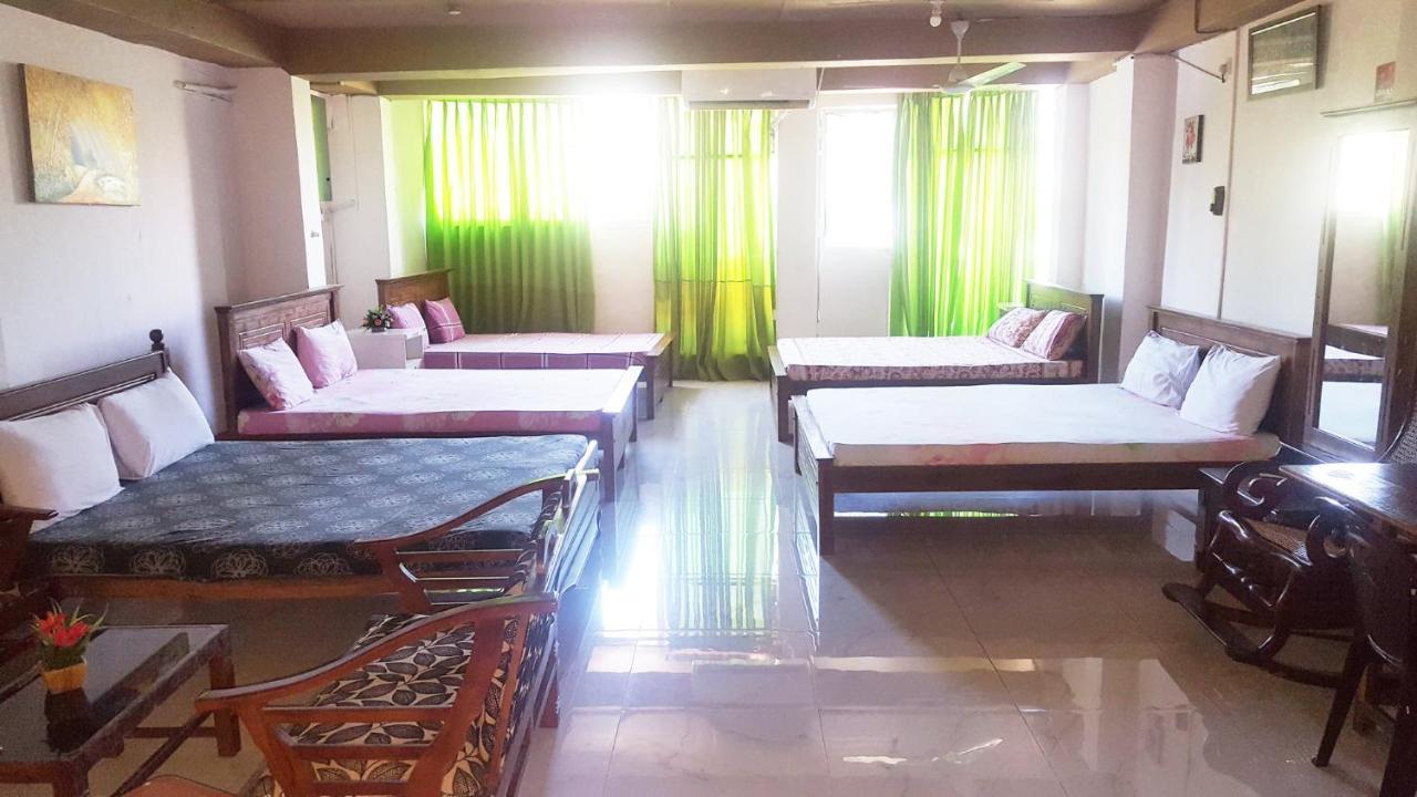 The Beehive Colombo Hotell Eksteriør bilde