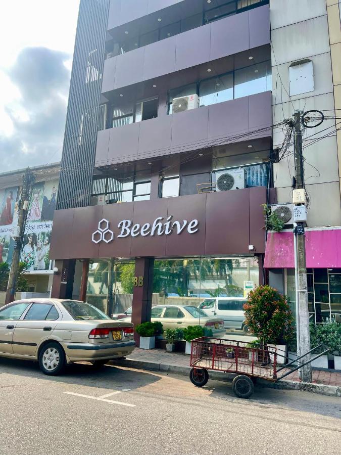The Beehive Colombo Hotell Eksteriør bilde