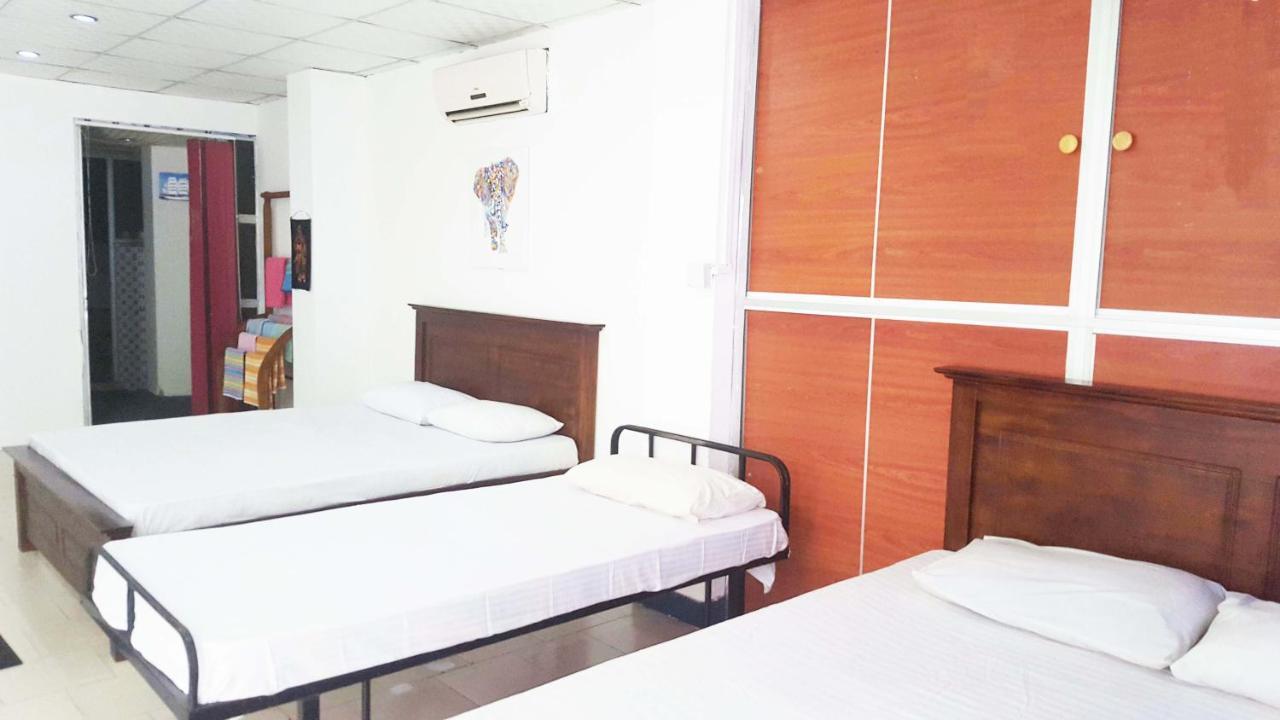 The Beehive Colombo Hotell Eksteriør bilde